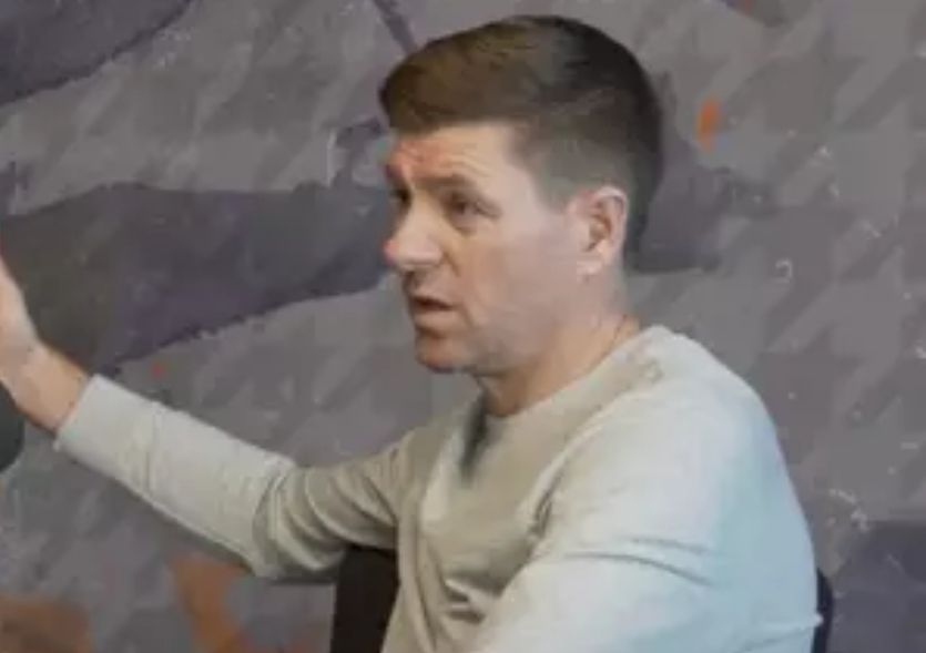 Steven Gerrard didn’t stutter when naming four-man England dream team including Liverpool teammate – Sallahsport
