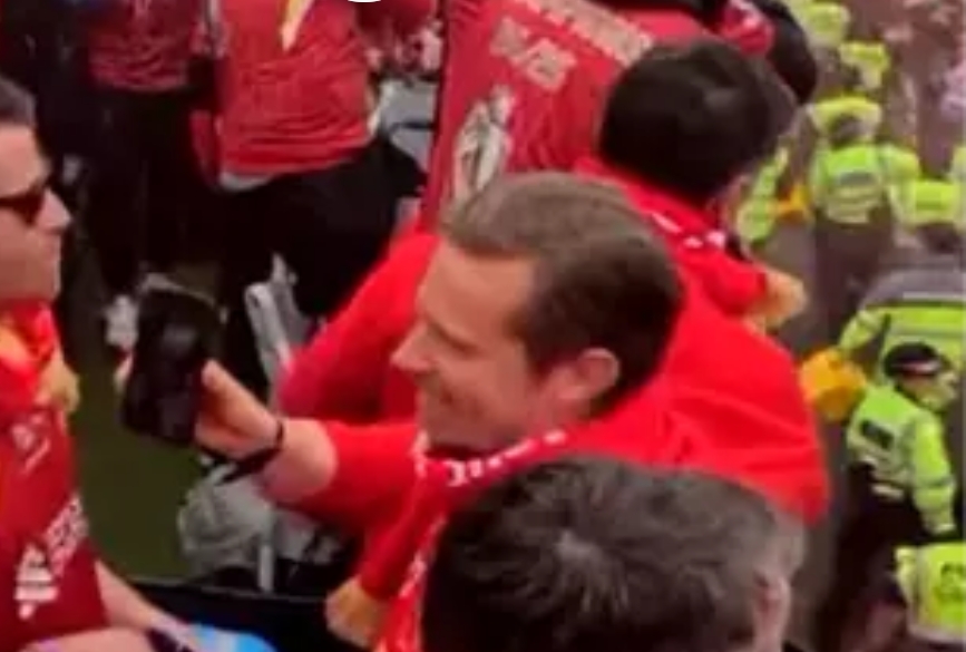 Huge Trent Alexander-Arnold news drops in the middle of Liverpool’s Premier League title parade and fans have a theory