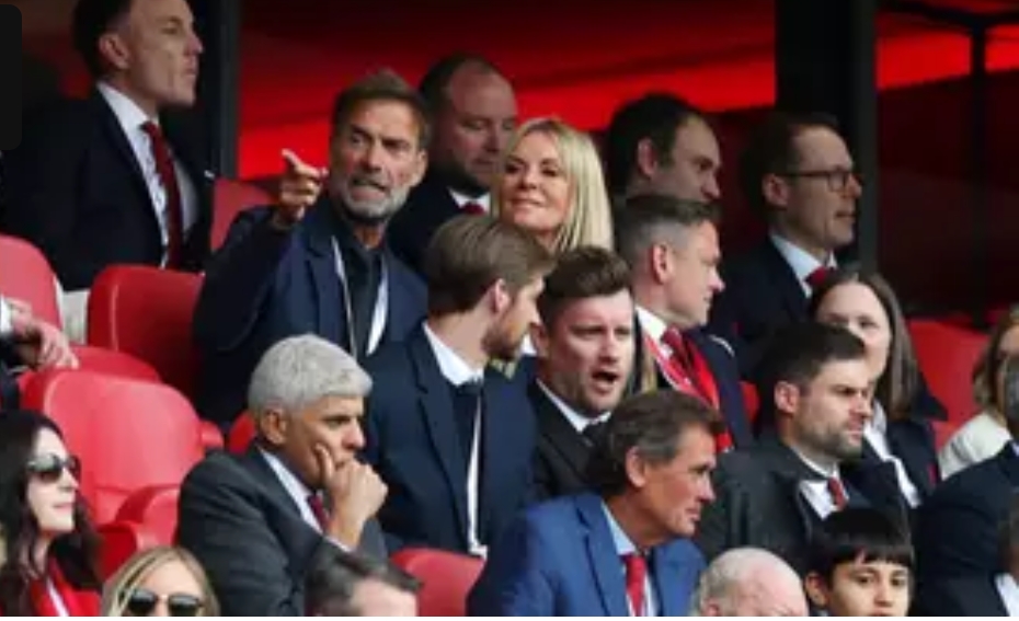 Jurgen Klopp releases statement following what happened at Liverpool’s title parade