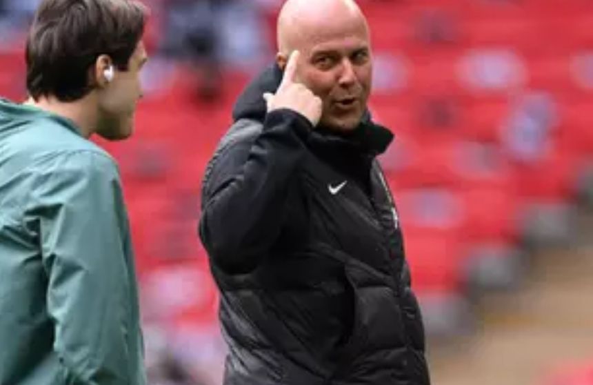 Liverpool expert reveals real reason Arne Slot snubbed Federico Chiesa as ‘concerns’ raised behind scenes – Sallahsport