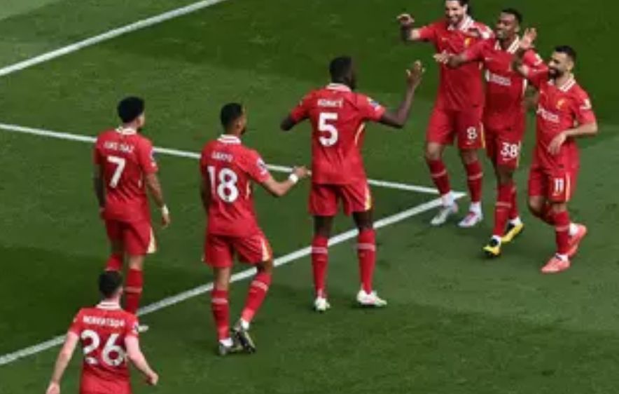 Liverpool star breaks silence on his future after making shock u-turn on leaving the club this summer – Sallahsport