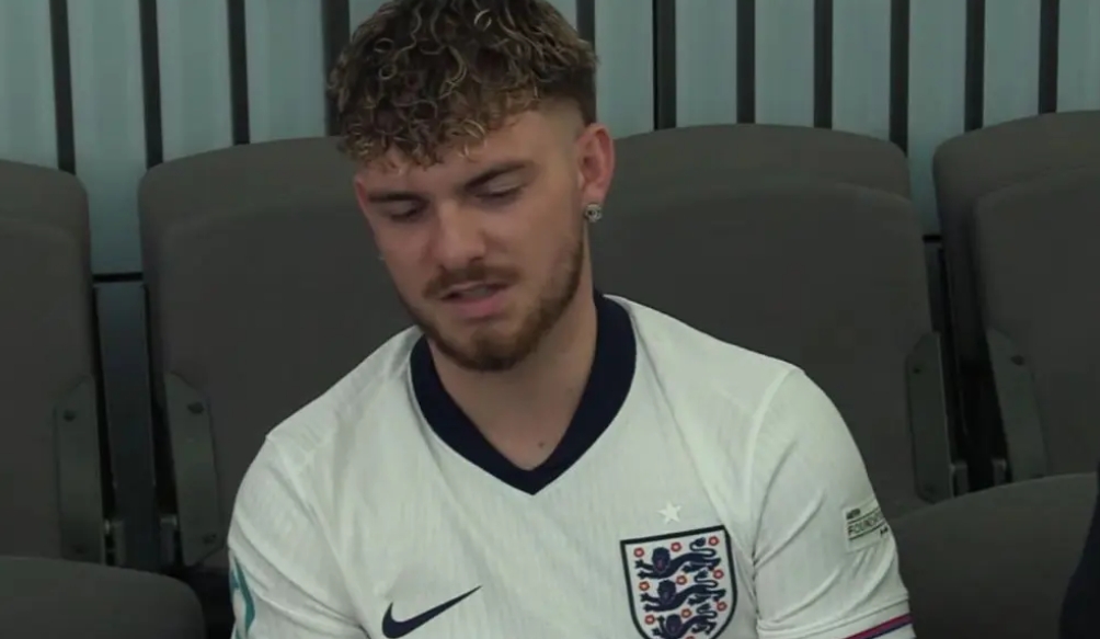 Elliott comments highlight Arne Slot challenge this summer