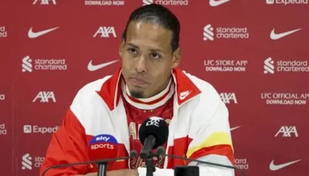 Virgil Van dijk is doing everything he can to block his teammate’s exit from Liverpool&nbsp;