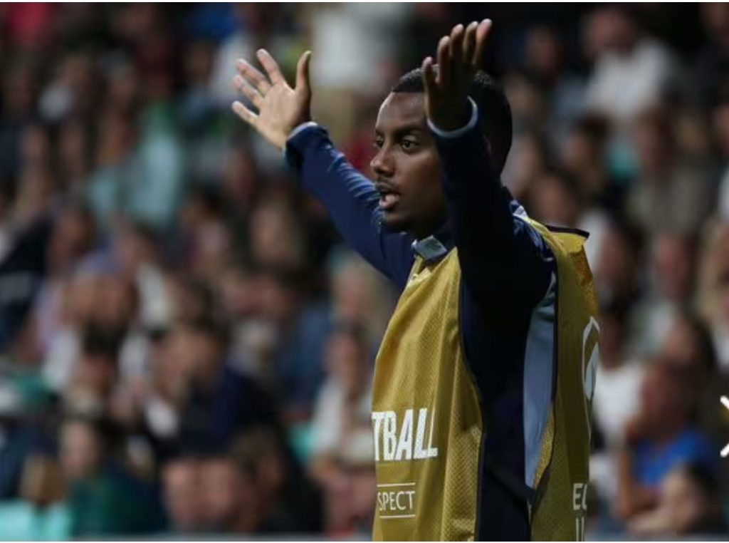 Liverpool injury news with Alexander Isak update provided ahead of Burnley clash