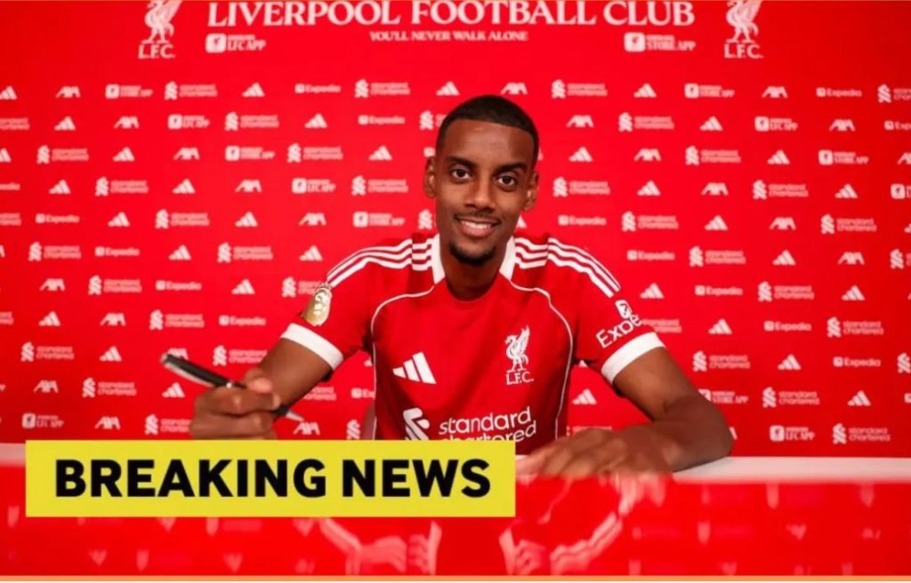 Alexander Isak involved in heated exchange moments after return to action